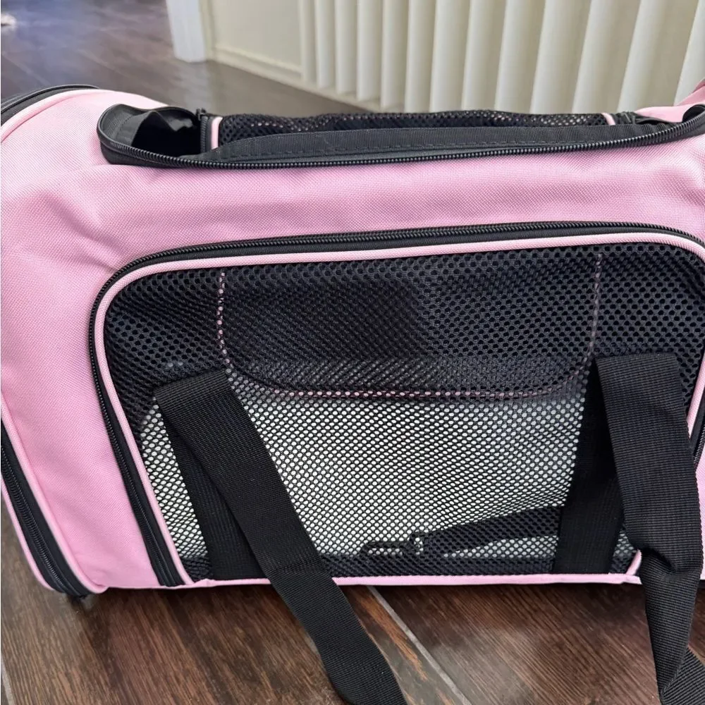Top tasta Dog Cat Carrier Pet Carrier Soft Sided Carrier airlines approved